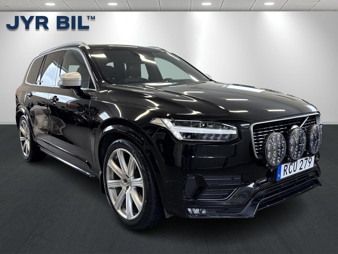 Volvo XC90 2016 – bild 1 av 24