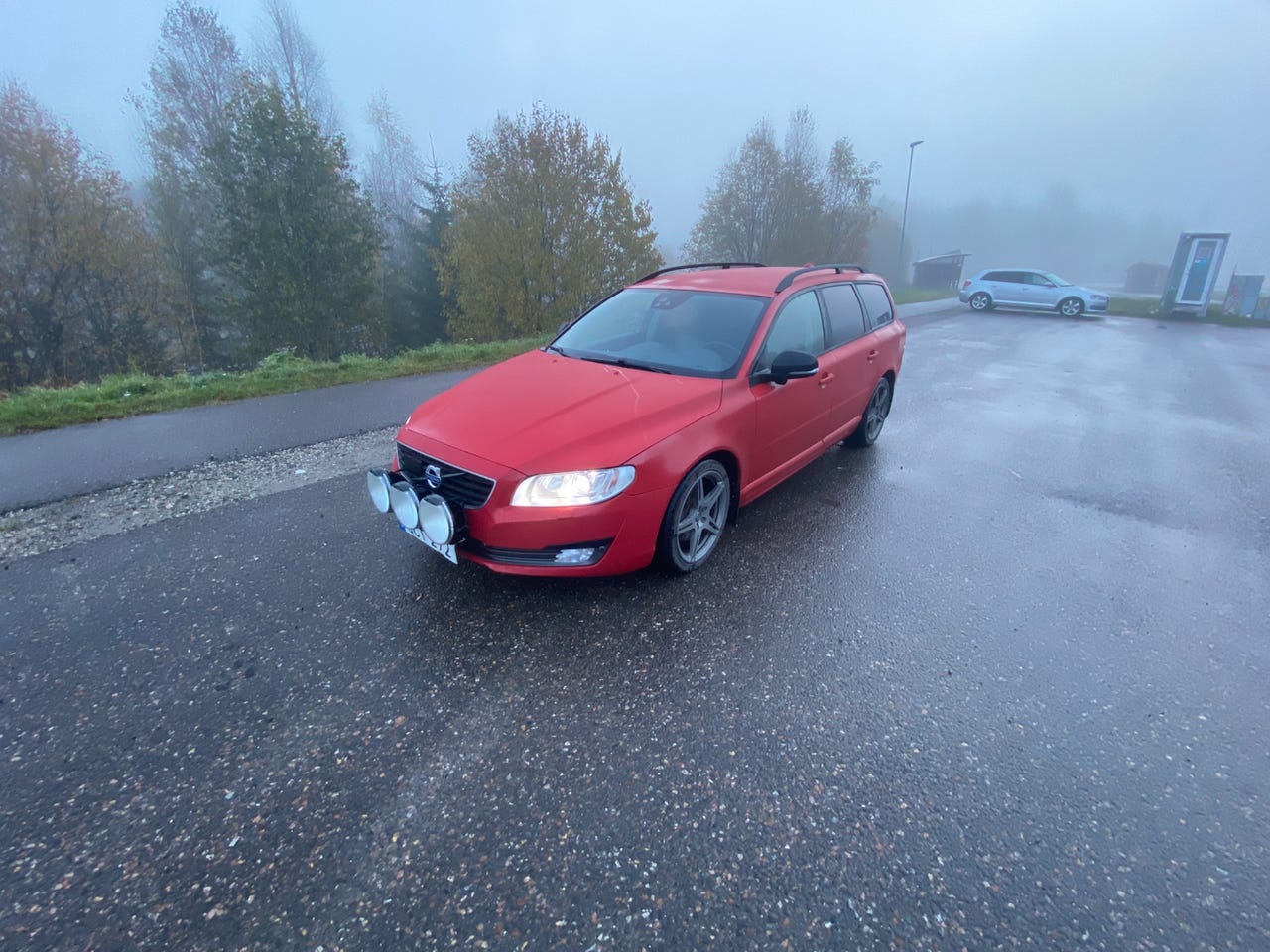 Volvo V70 2016 – bild 1 av 6
