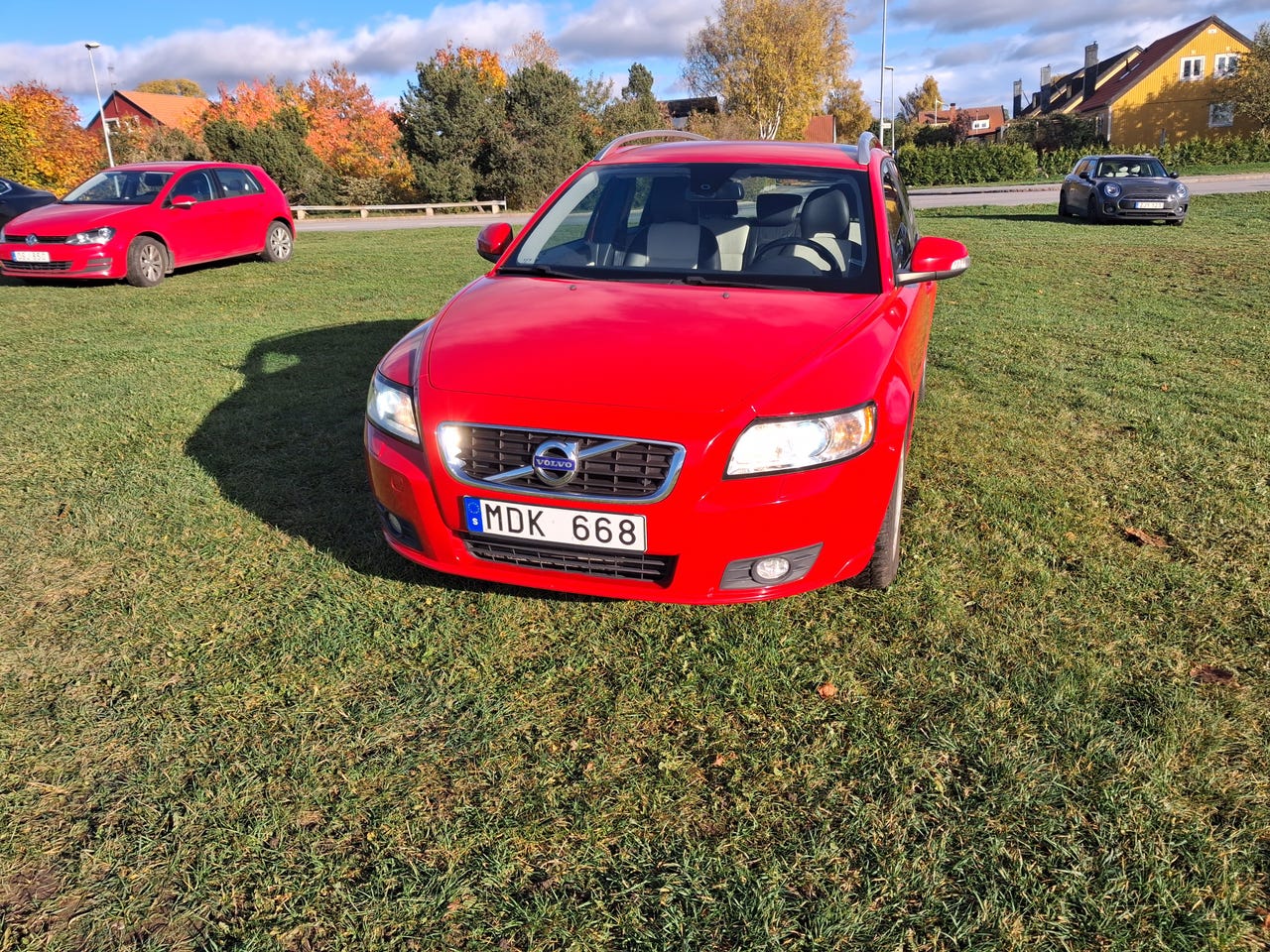 Volvo V50 2012 – bild 1 av 9