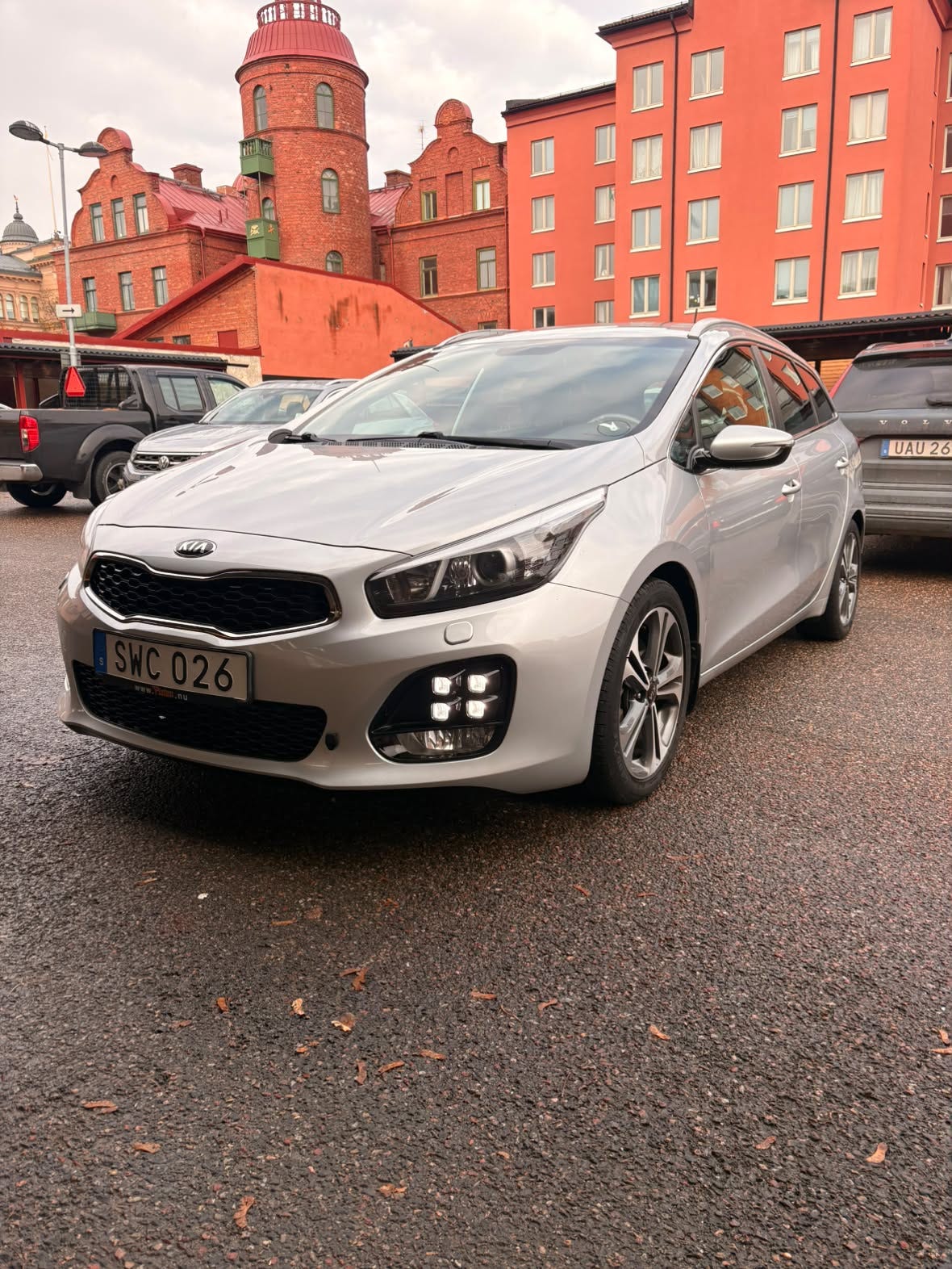Kia Ceed 2016 – bild 1 av 9