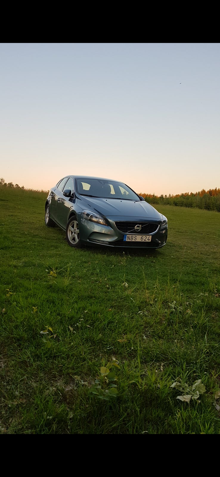 Volvo V40 2013 – bild 1 av 9