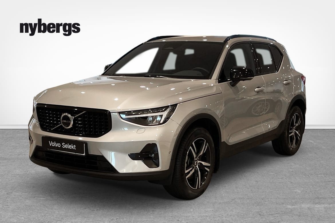 Volvo XC40 2025 – bild 1 av 11