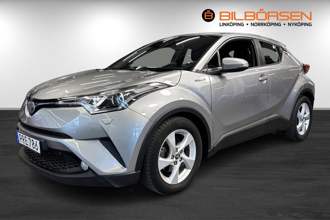 Toyota C-HR 2017 – bild 1 av 15
