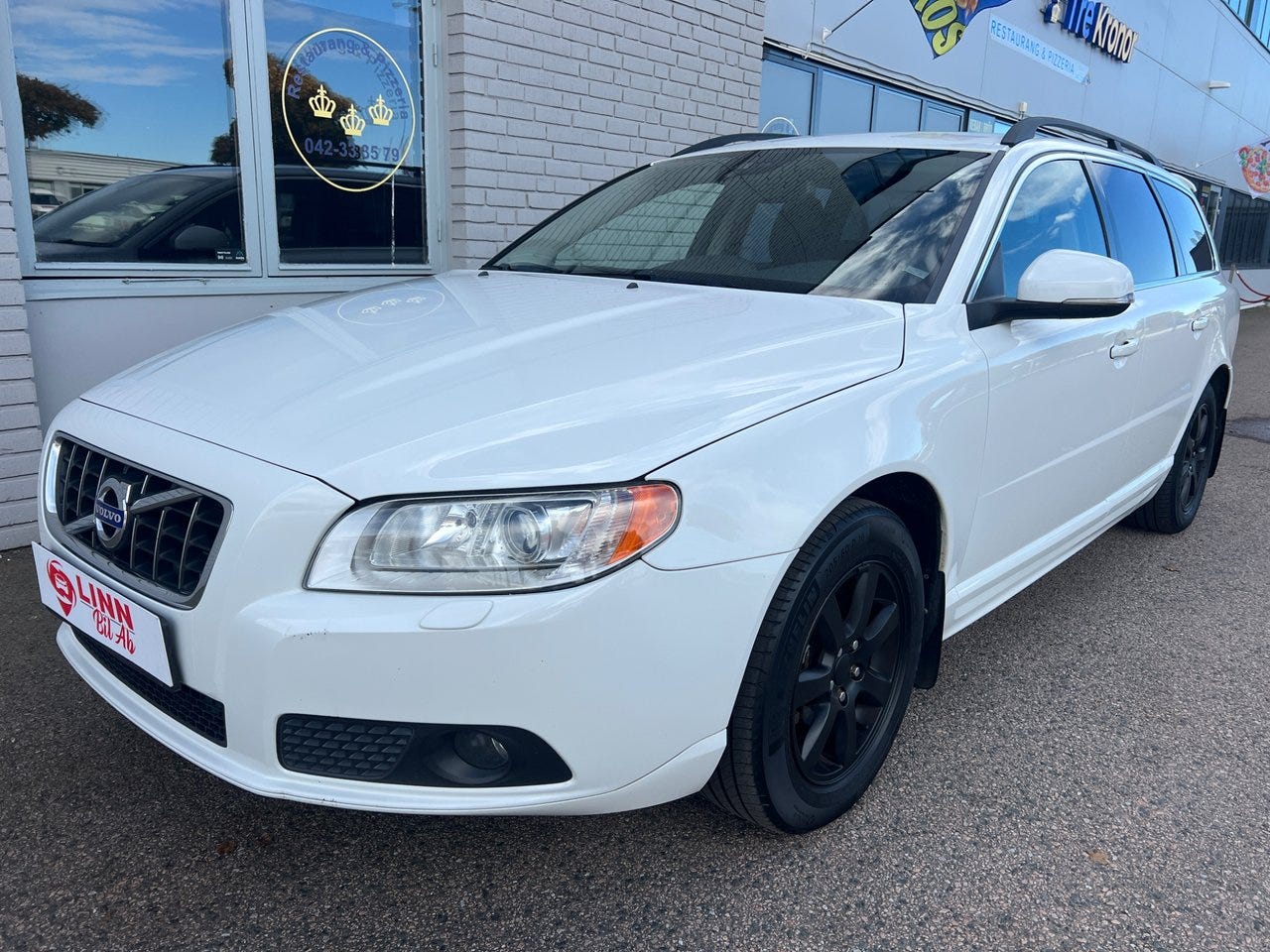 Volvo V70 2012 – bild 1 av 17