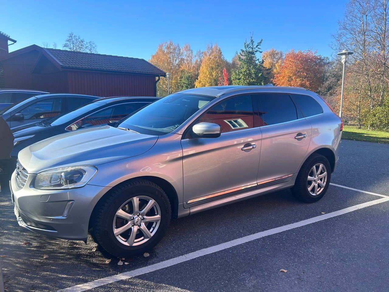 Volvo XC60 2015 – bild 1 av 5