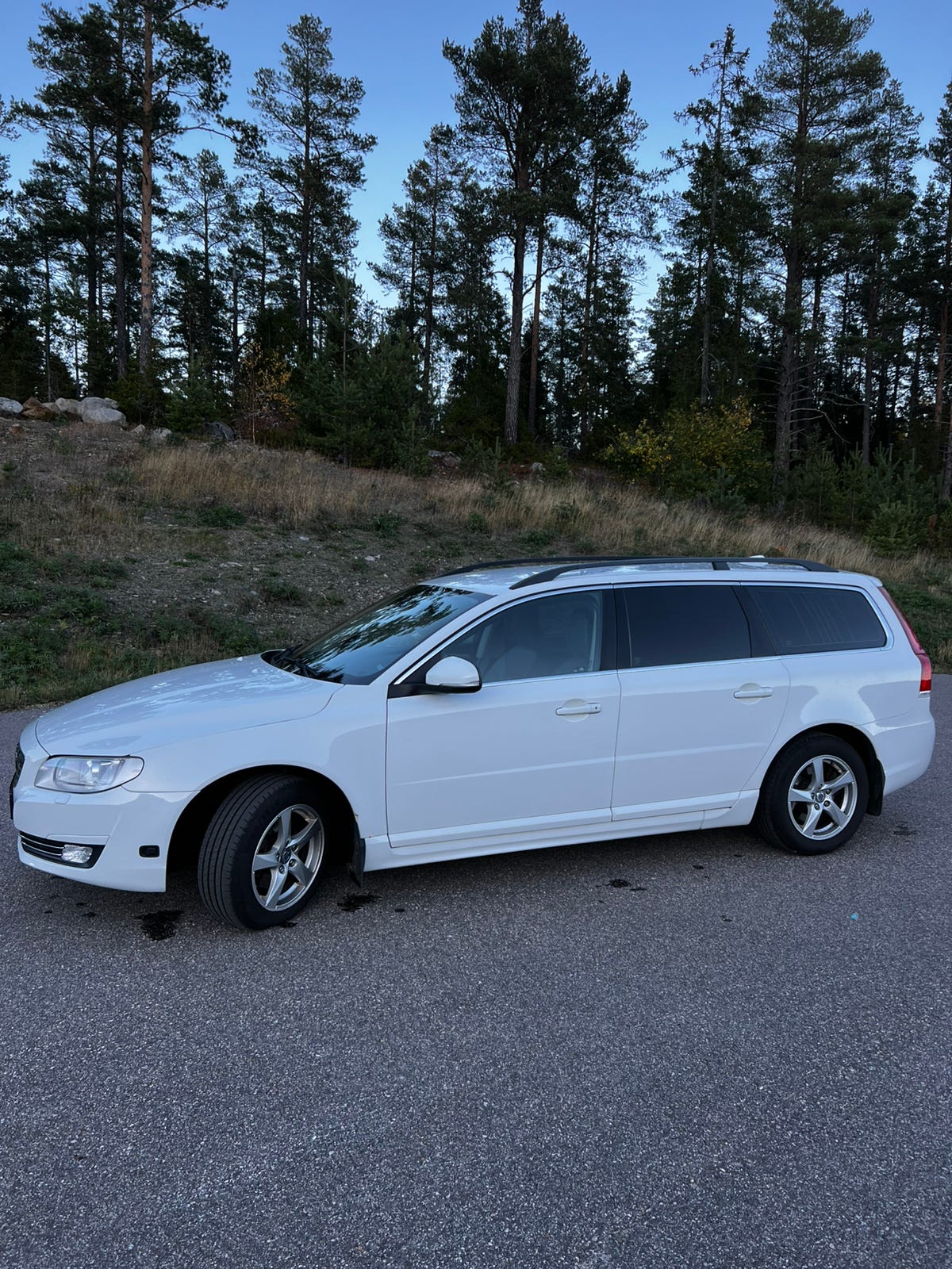 Volvo V70 2014 – bild 1 av 18