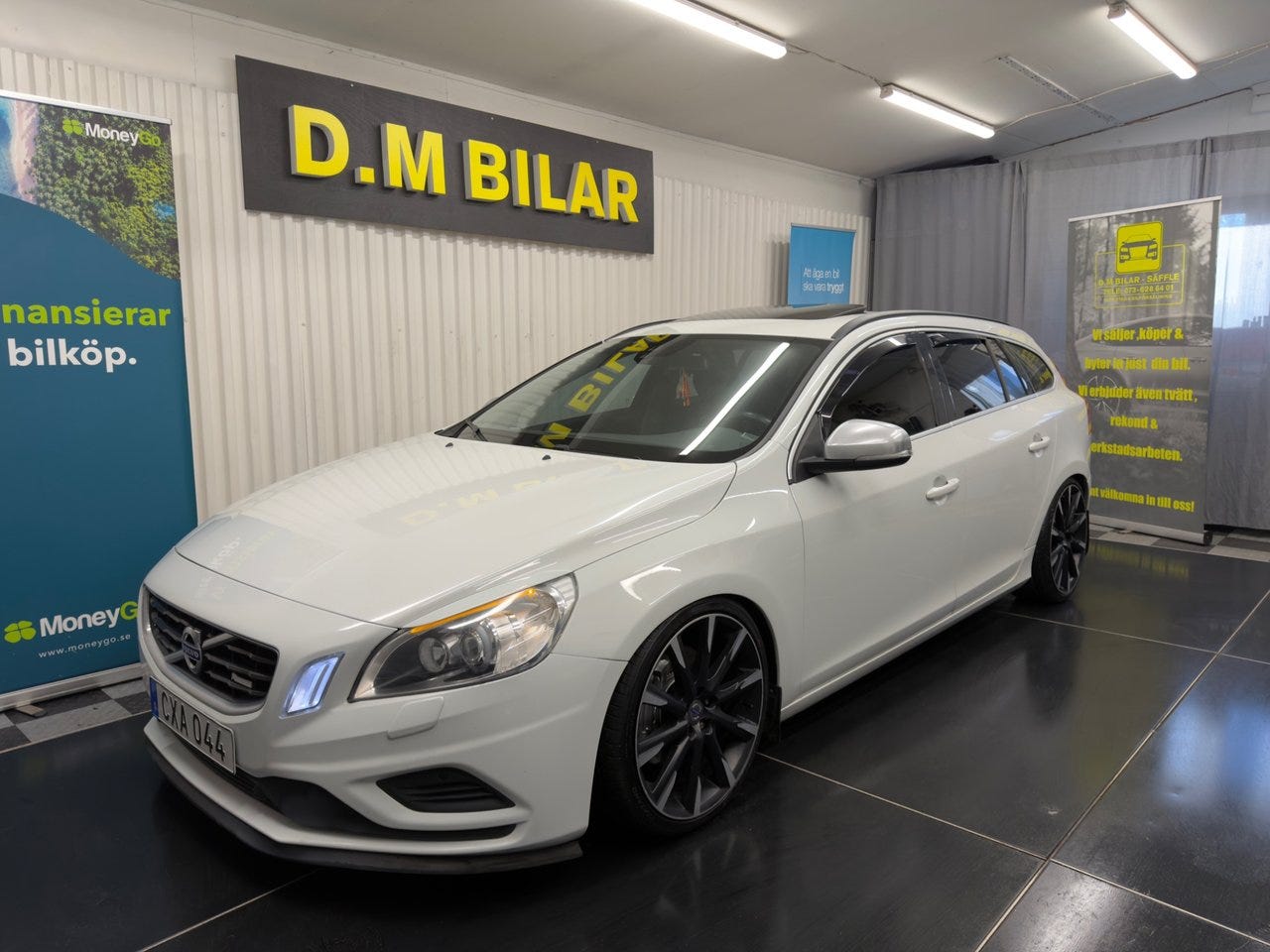 Volvo V60 2013 – bild 1 av 22
