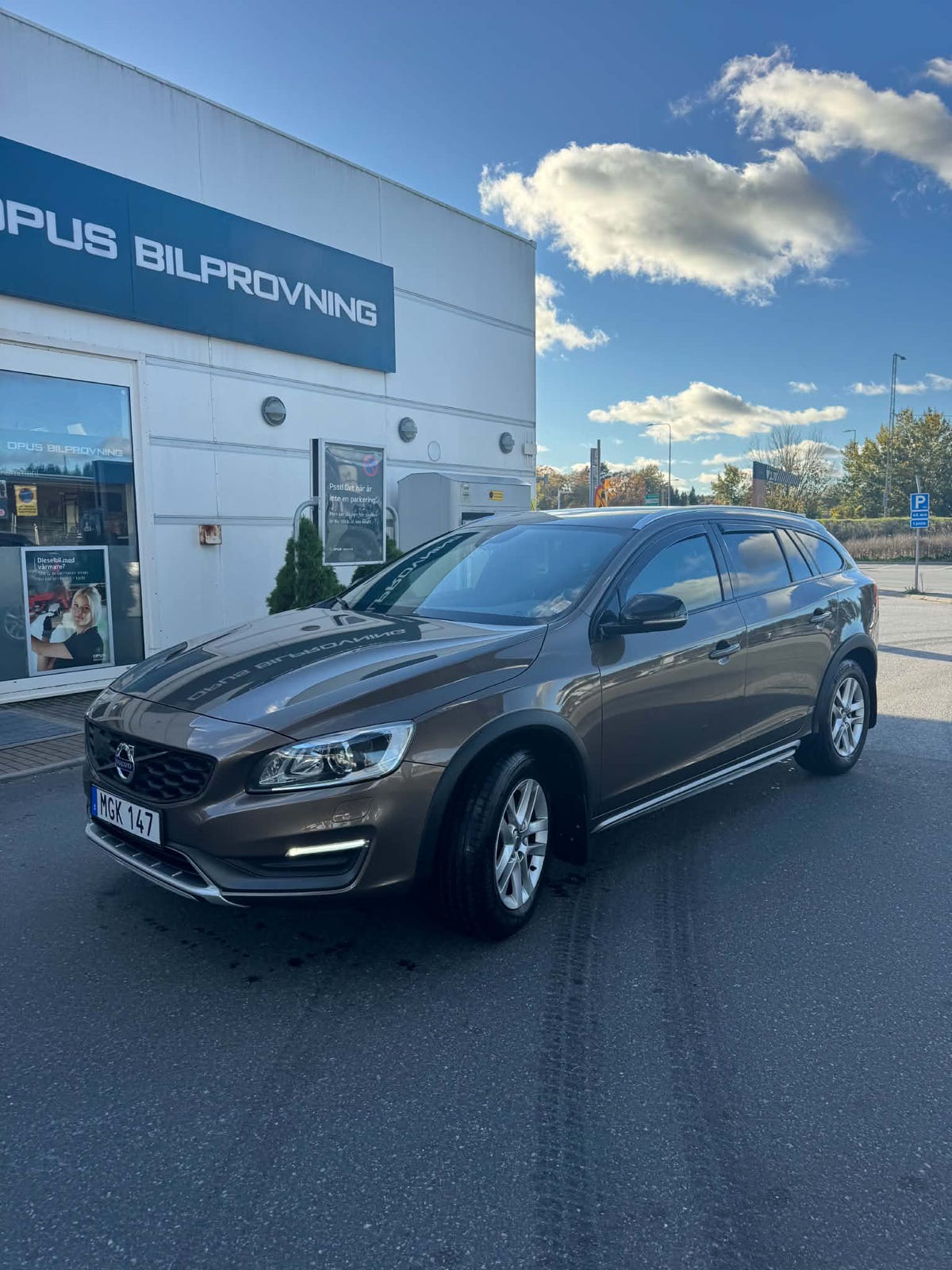 Volvo V60 Cross Country 2016 – bild 1 av 9
