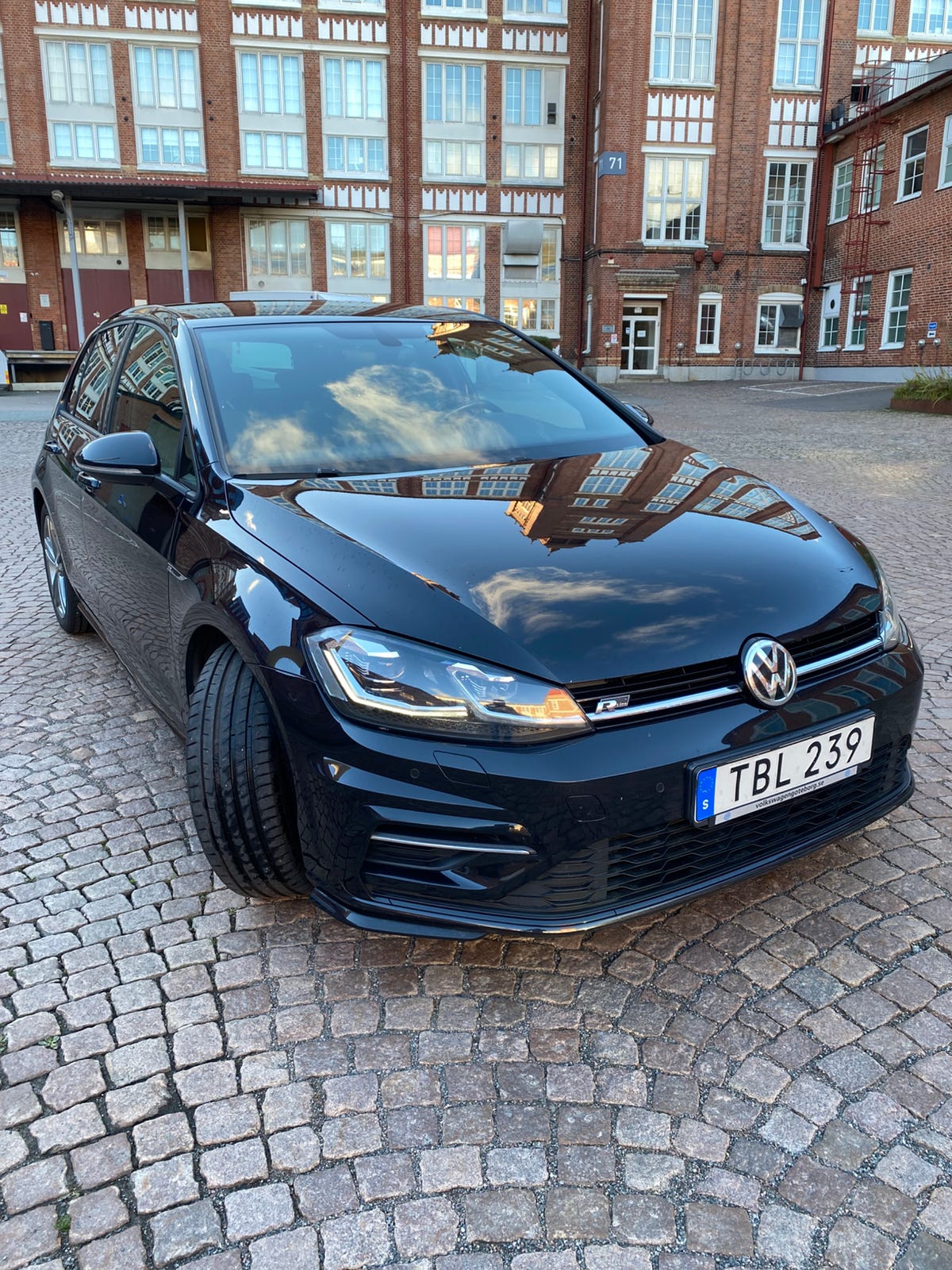 Volkswagen Golf VII 2018 – bild 1 av 13