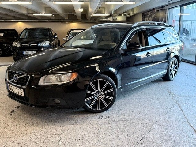 Volvo V70 2013 – bild 1 av 13