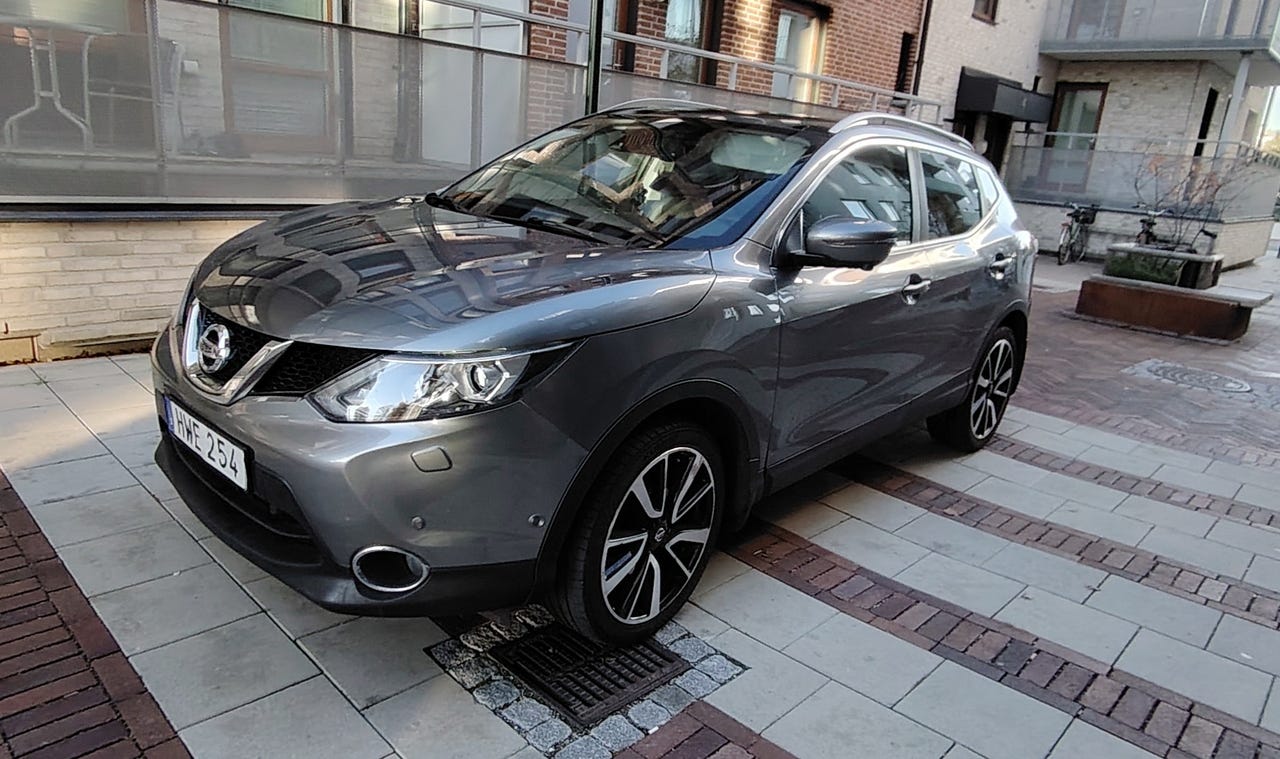 Nissan Qashqai 2017 – bild 1 av 15