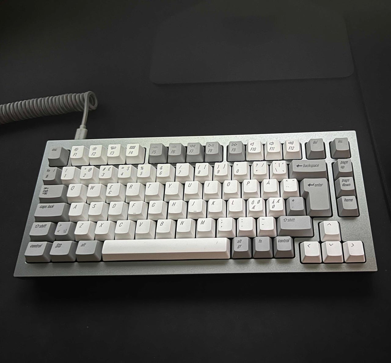Keychron Q1 - Tangentbord custom built | Blocket
