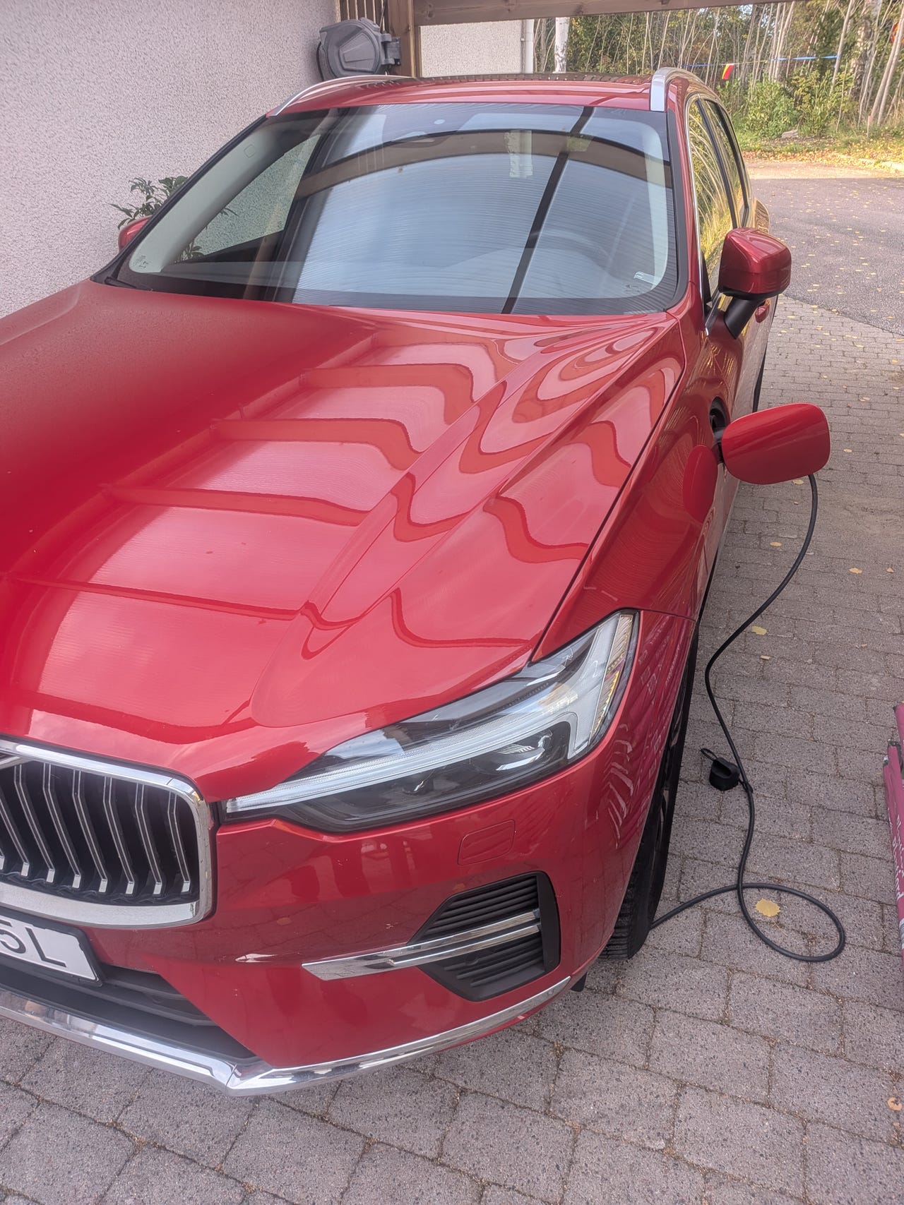 Volvo XC60 2023 – bild 1 av 6