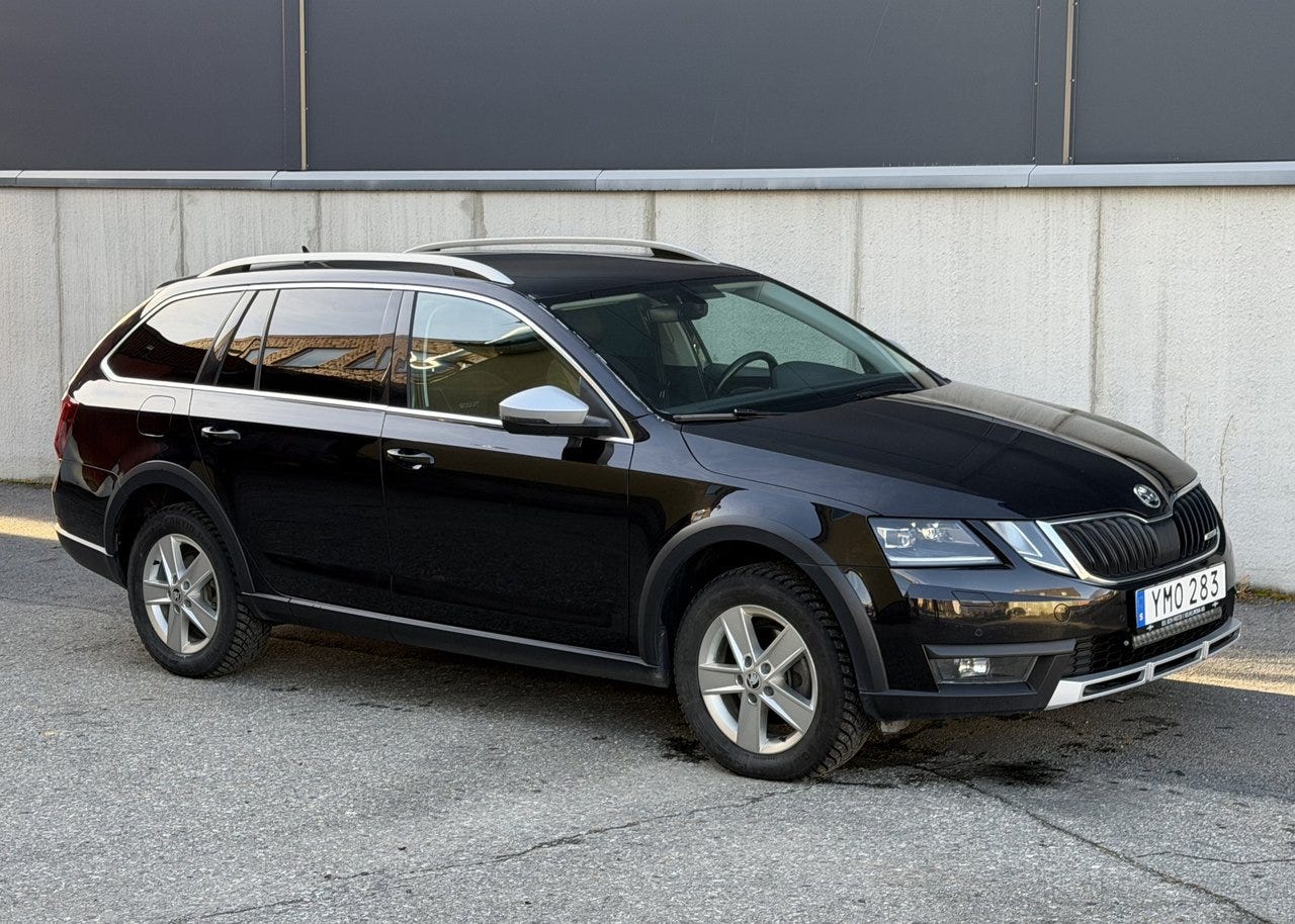 Skoda Octavia Scout 2018 – bild 1 av 10