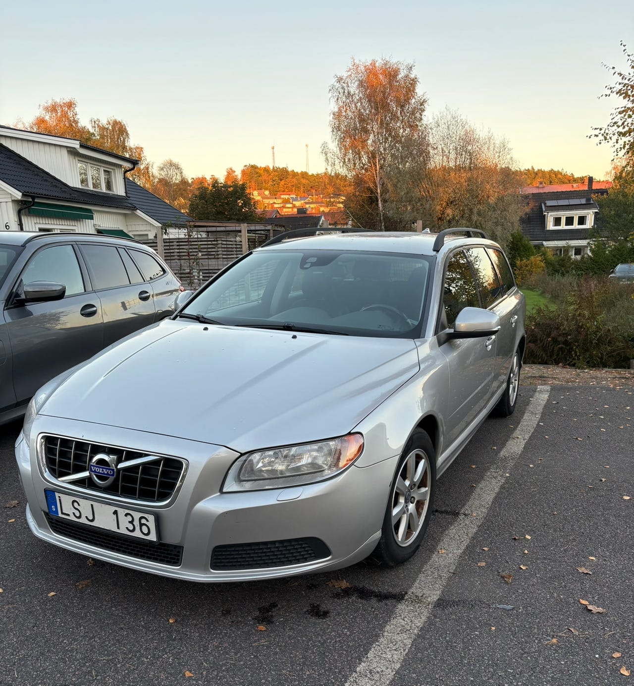 Volvo V70 2012 – bild 1 av 6