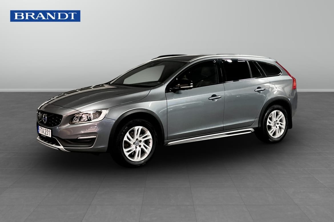 Volvo V60 Cross Country 2016 – bild 1 av 9