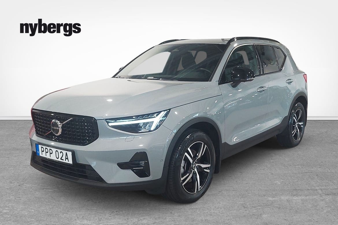 Volvo XC40 2025 – bild 1 av 13