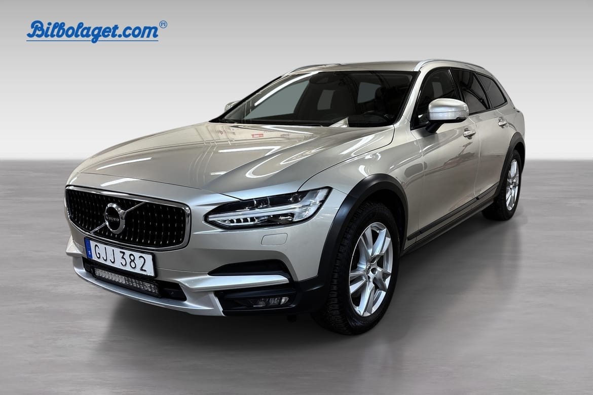 Volvo V90 Cross Country 2019 – bild 1 av 13
