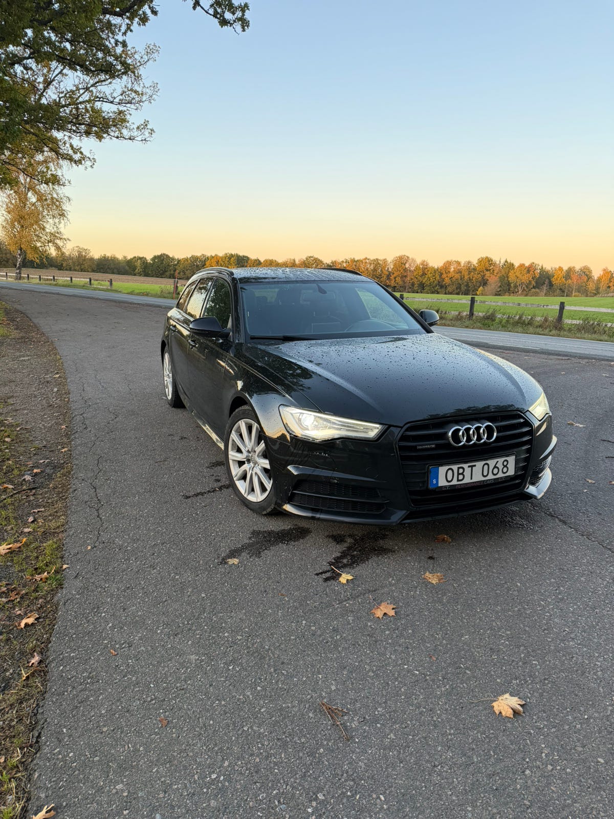 Audi A6 2016 – bild 1 av 6