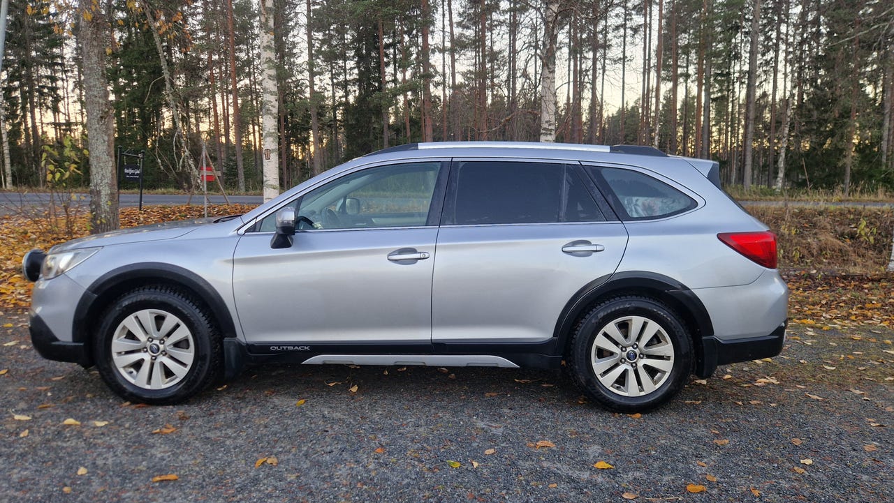 Subaru Outback 2015 – bild 1 av 5