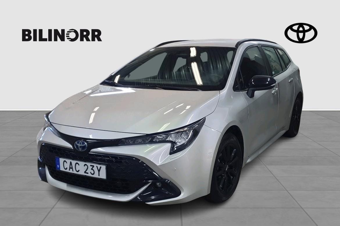 Toyota Corolla 2025 – bild 1 av 11