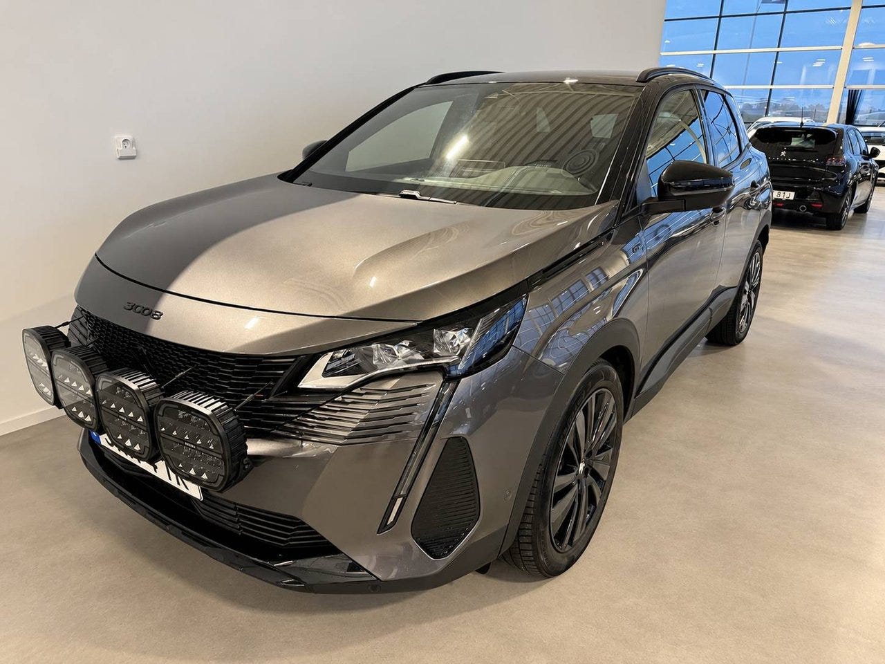 Peugeot 3008 2023 – bild 1 av 18