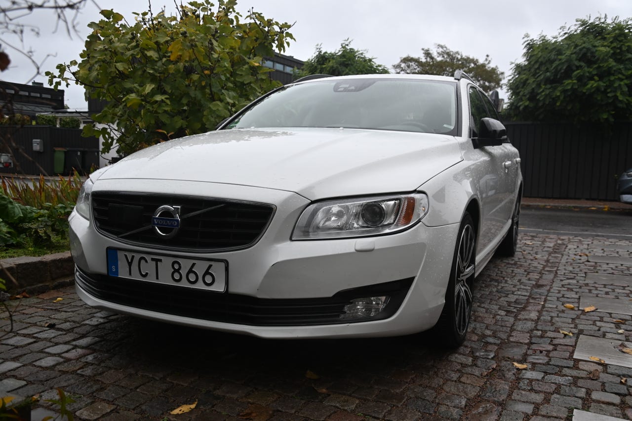 Volvo V70 2016 – bild 1 av 6