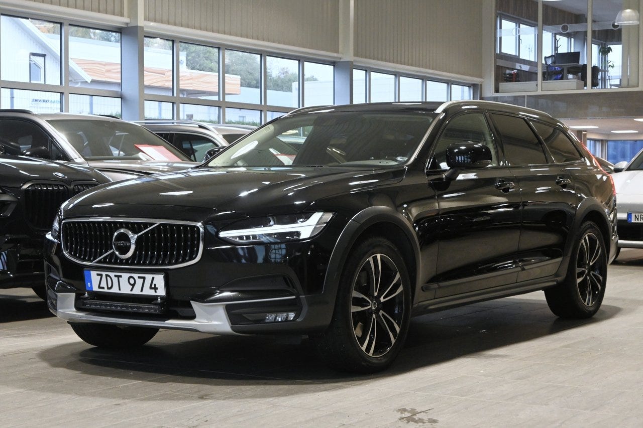 Volvo V90 Cross Country 2018 – bild 1 av 24