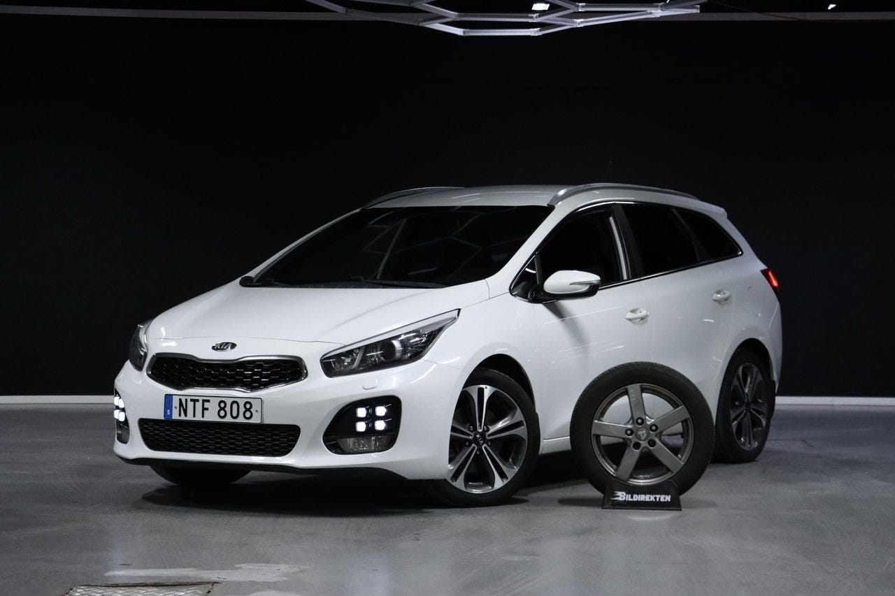 Kia Ceed 2016 – bild 1 av 23