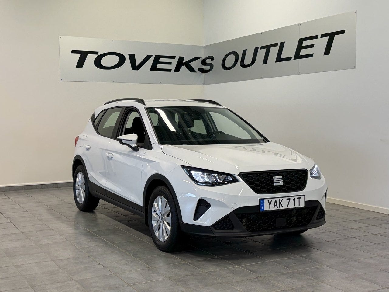 Seat Arona 2025 – bild 1 av 17