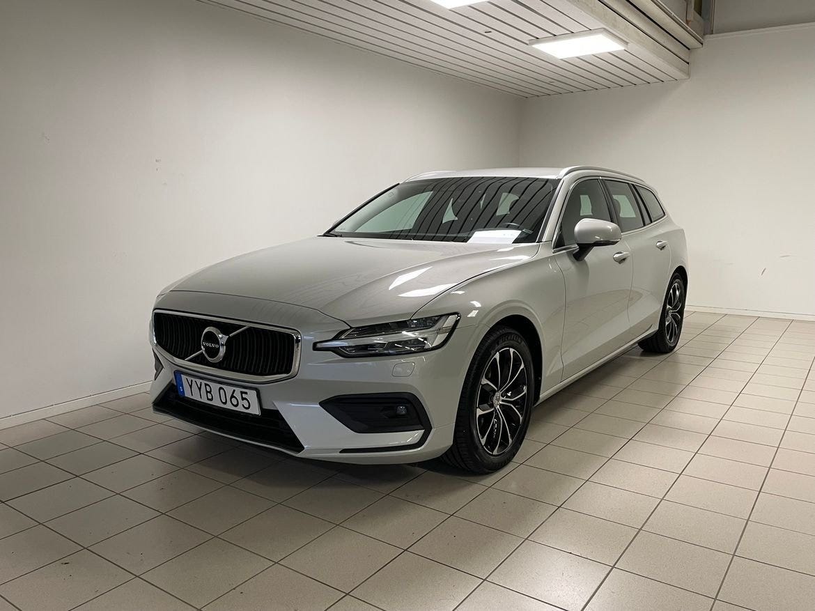 Volvo V60 2019 – bild 1 av 7