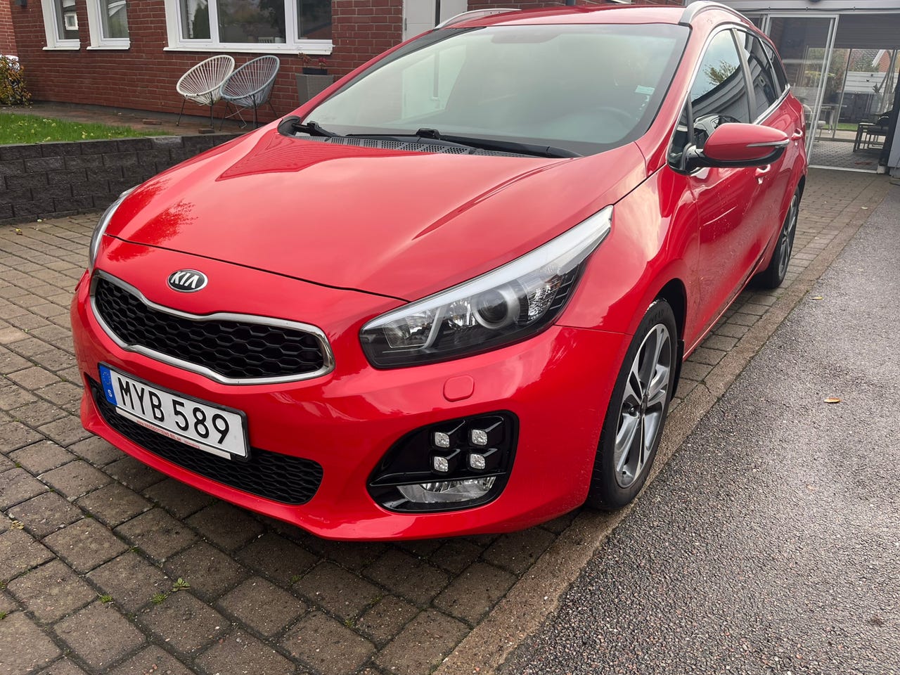 Kia Ceed 2016 – bild 1 av 5