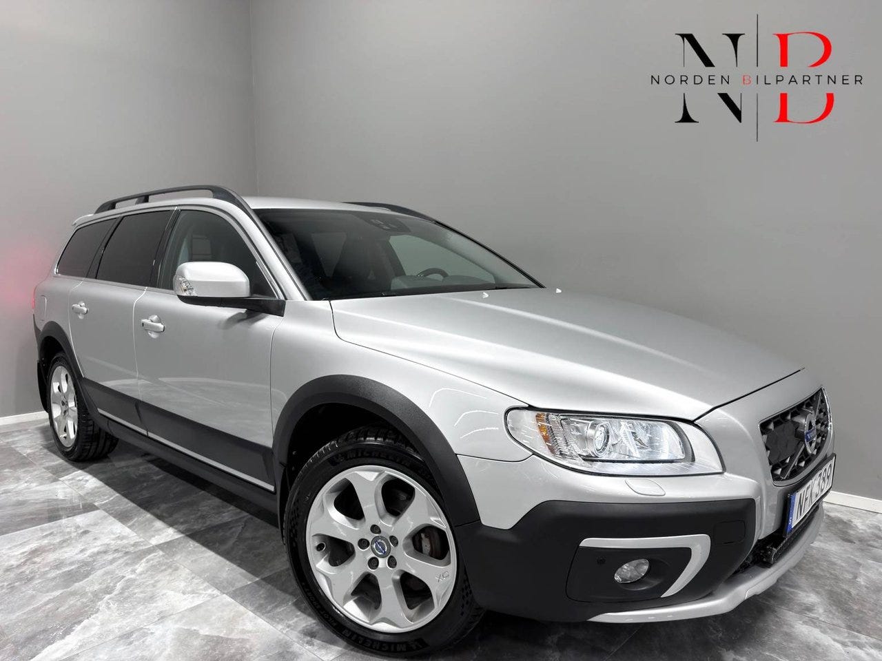 Volvo XC70 2016 – bild 1 av 24