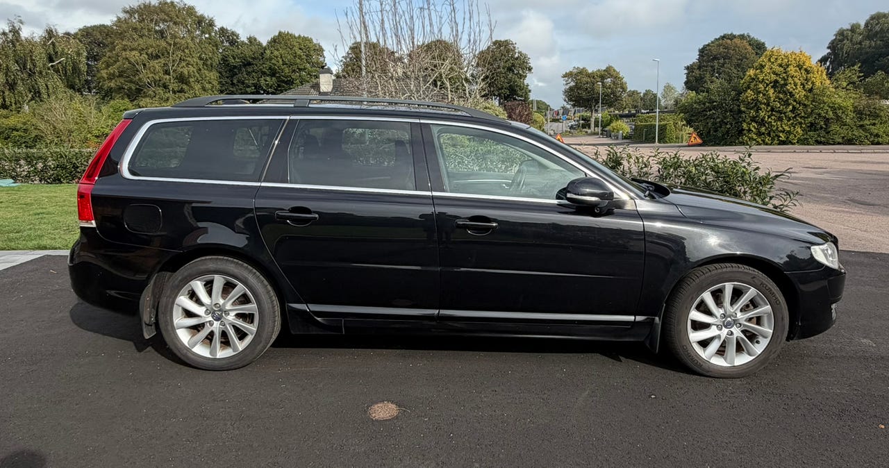 Volvo V70 2015 – bild 1 av 6