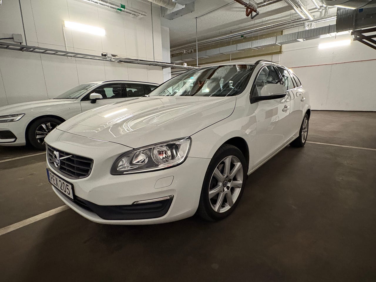 Volvo V60 2017 – bild 1 av 10