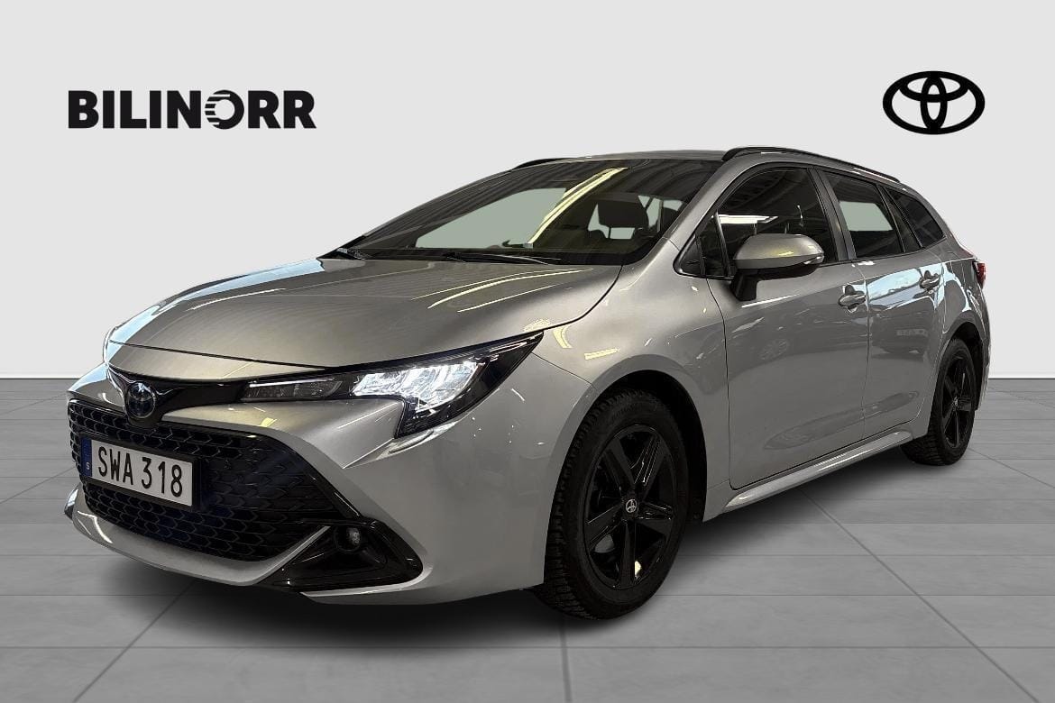 Toyota Corolla 2023 – bild 1 av 15