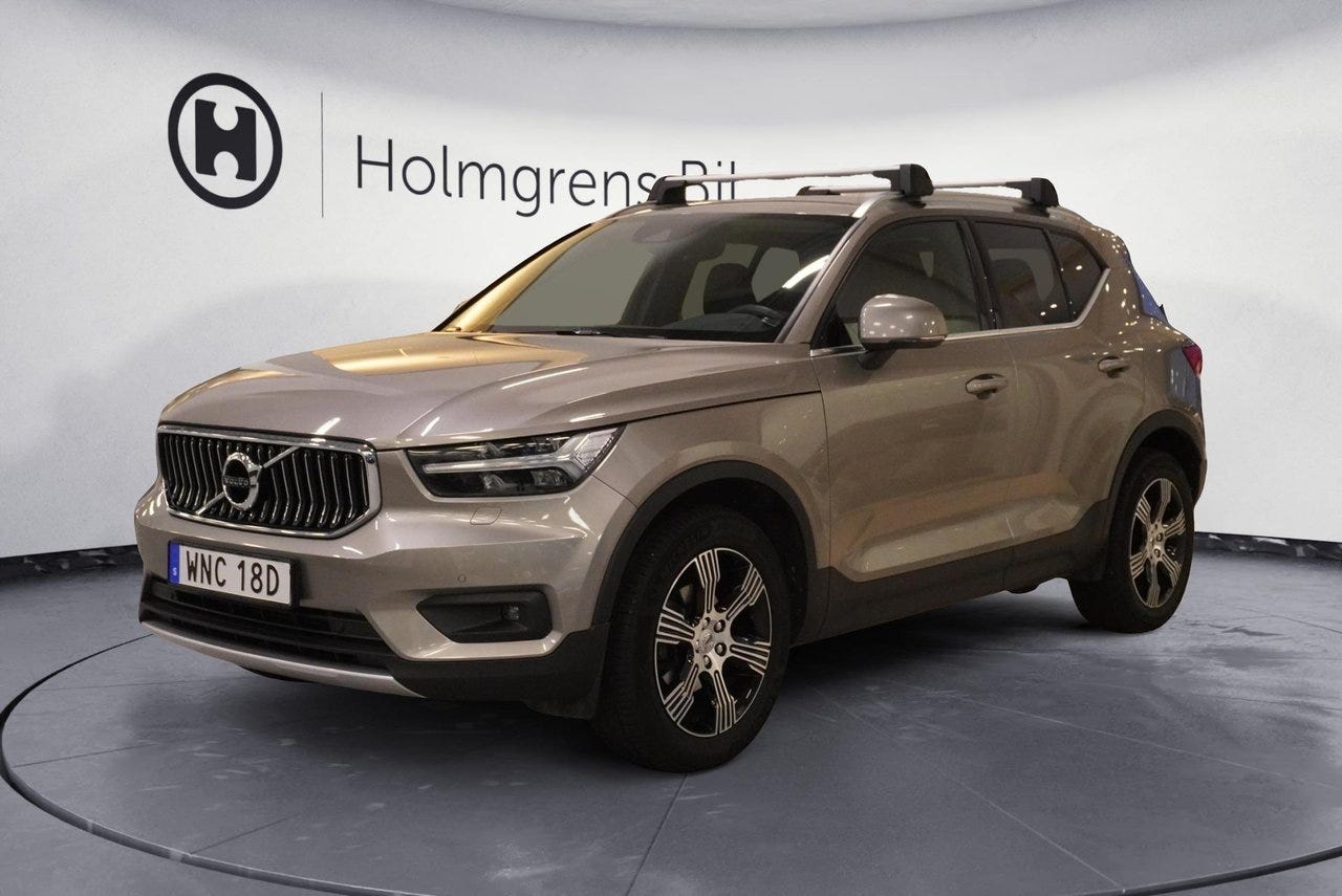 Volvo XC40 2022 – bild 1 av 13