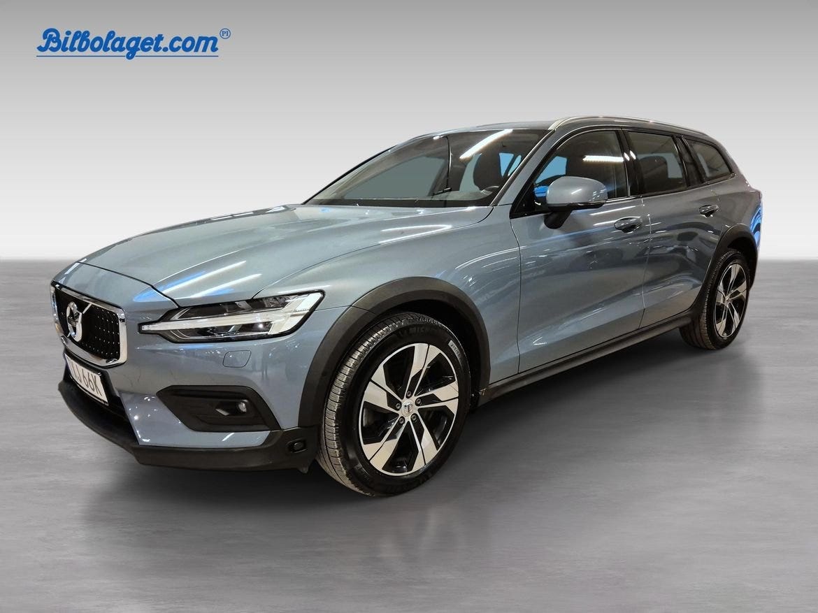 Volvo V60 Cross Country 2022 – bild 1 av 13