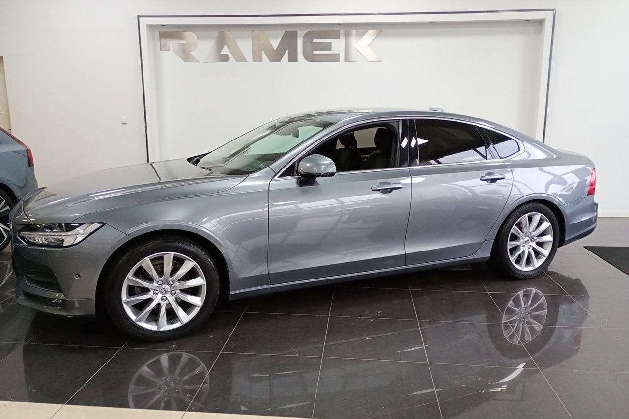 Volvo S90 2018 – bild 1 av 7