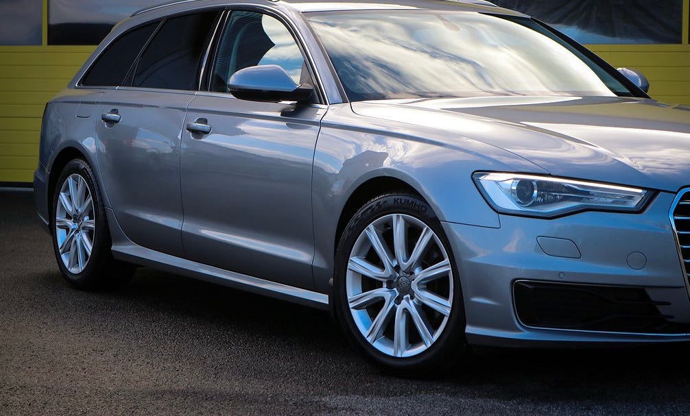 Audi A6 2015 – bild 1 av 9