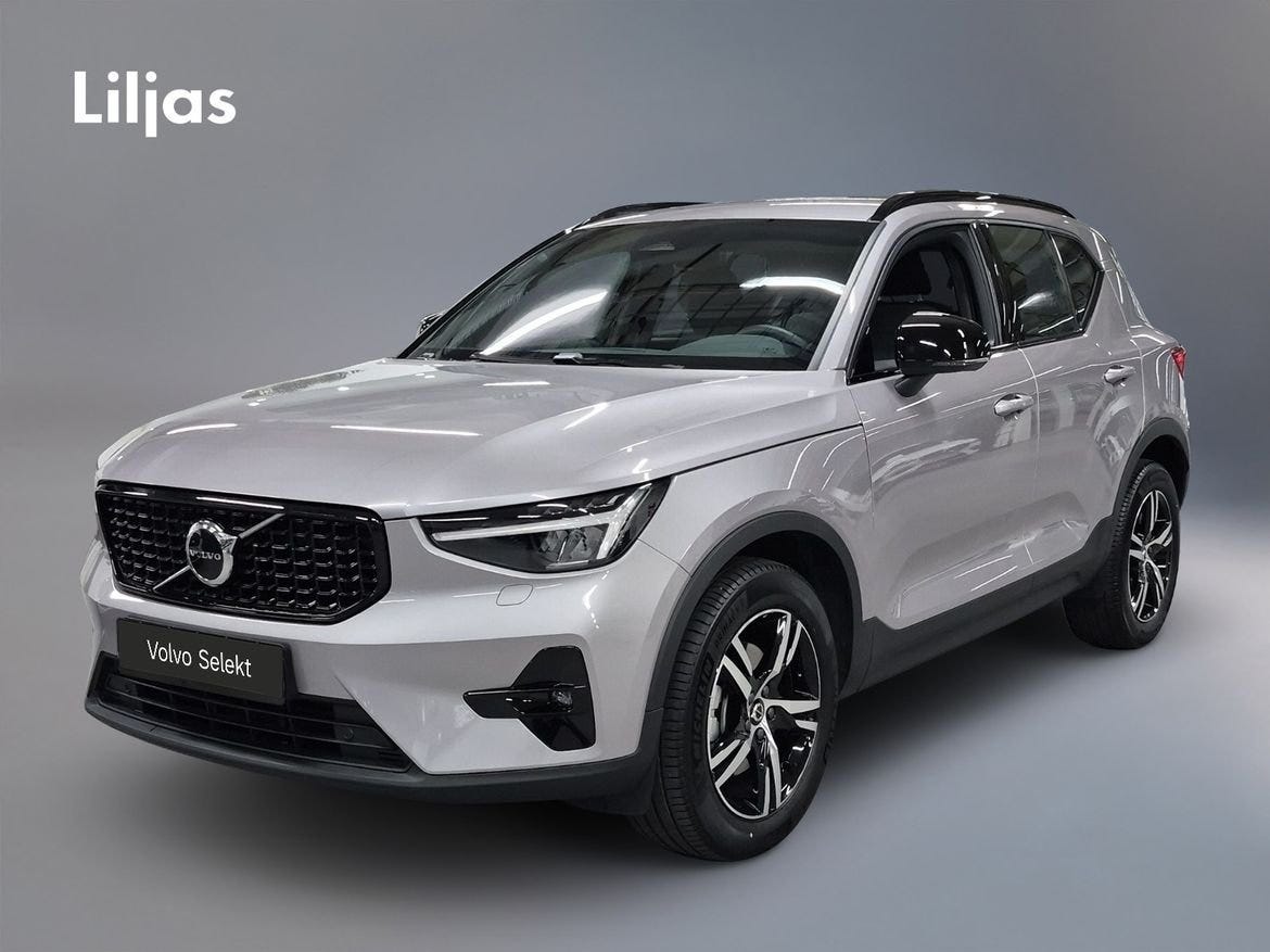 Volvo XC40 2026 – bild 1 av 12
