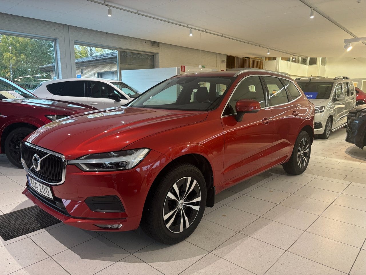 Volvo XC60 2021 – bild 1 av 24