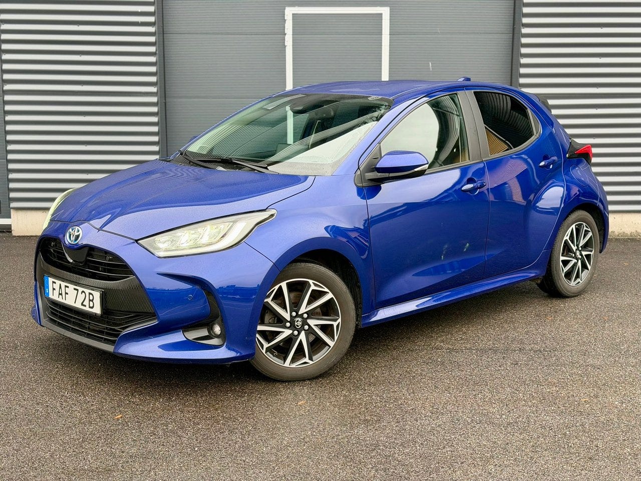 Toyota Yaris 2023 – bild 1 av 20