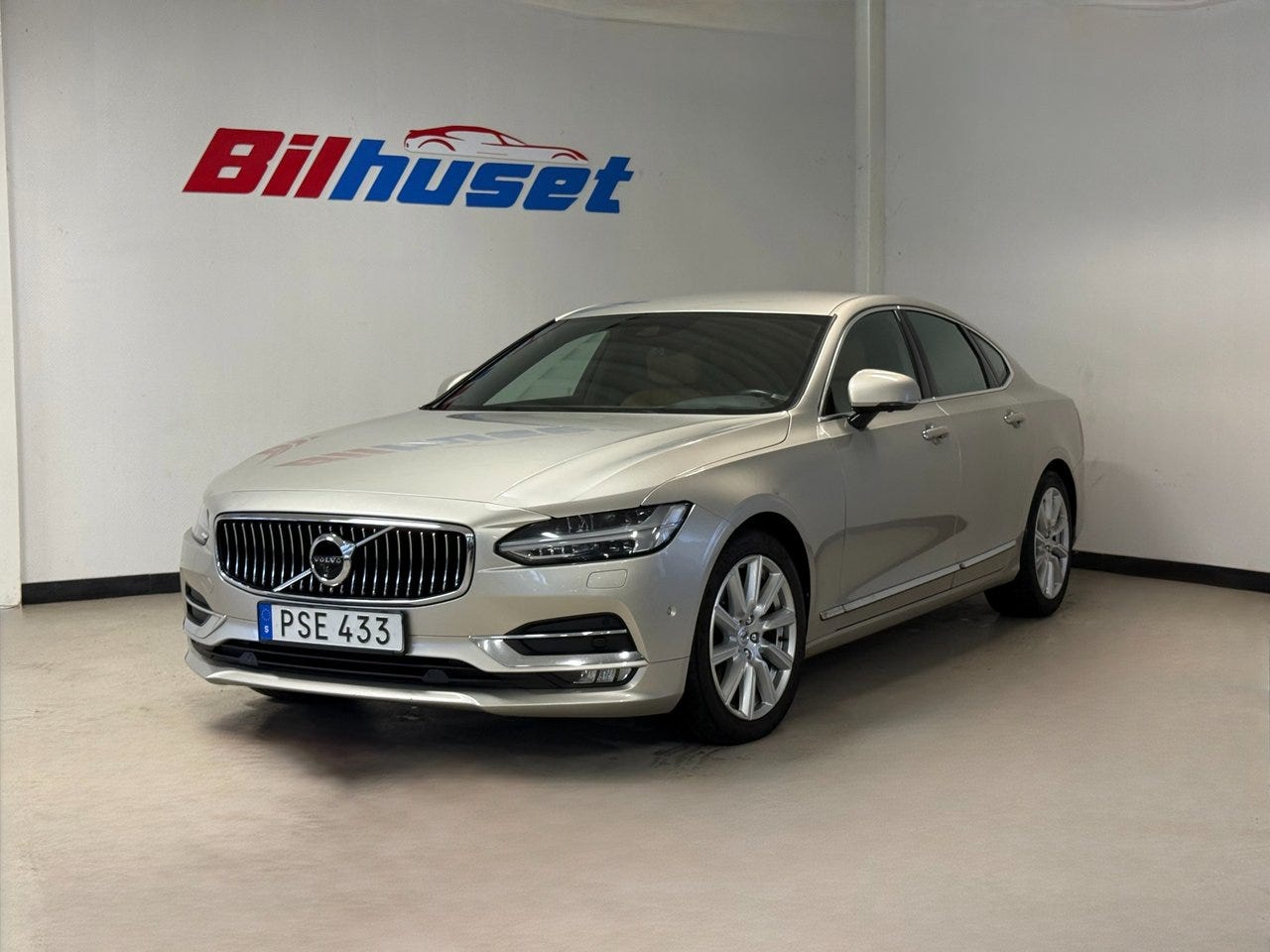 Volvo S90 2017 – bild 1 av 13