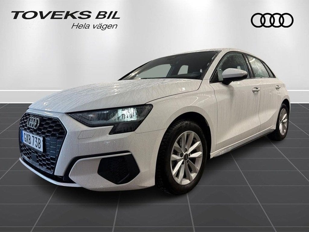 Audi A3 2024 – bild 1 av 6