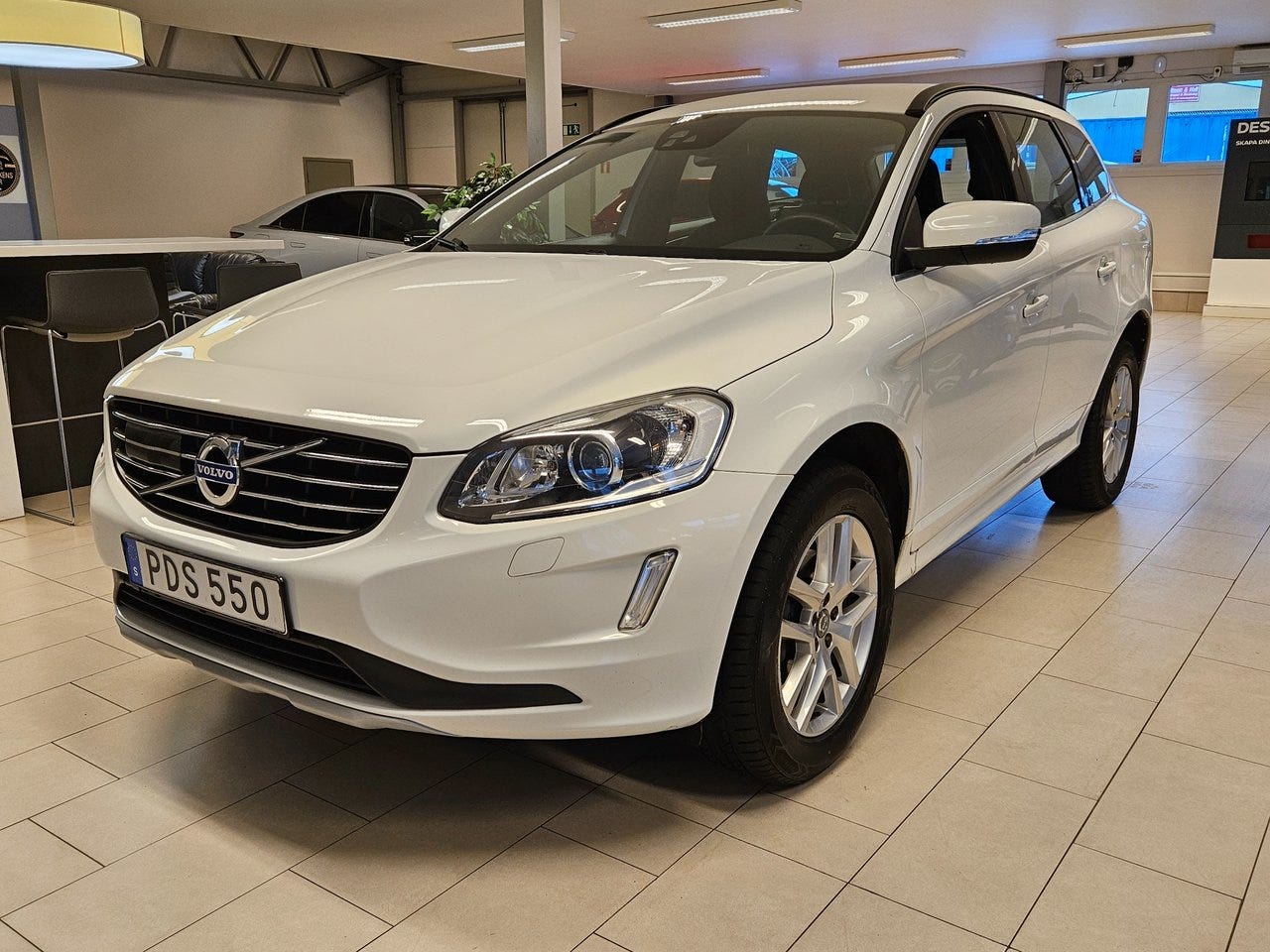 Volvo XC60 2017 – bild 1 av 12