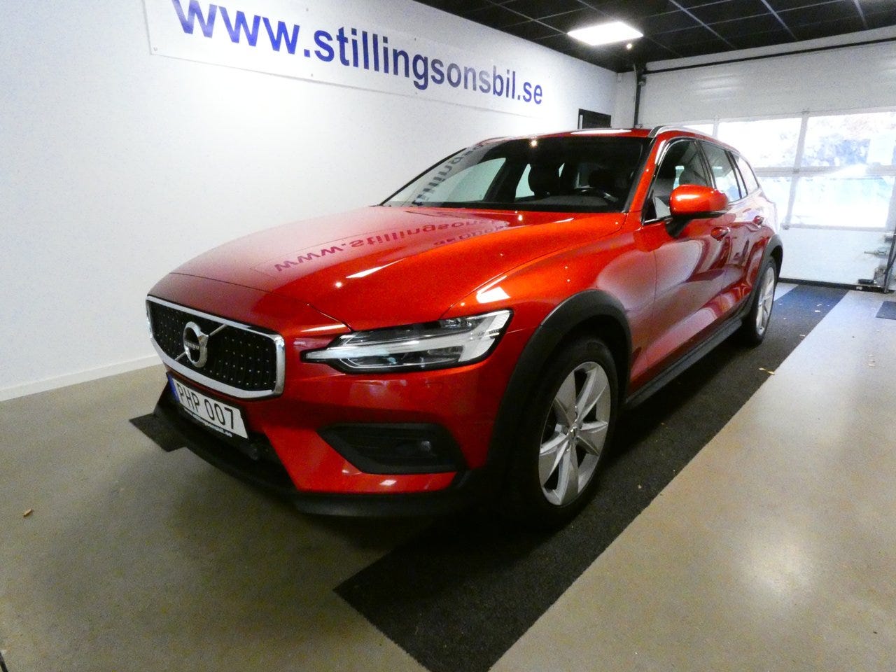 Volvo V60 Cross Country 2020 – bild 1 av 12