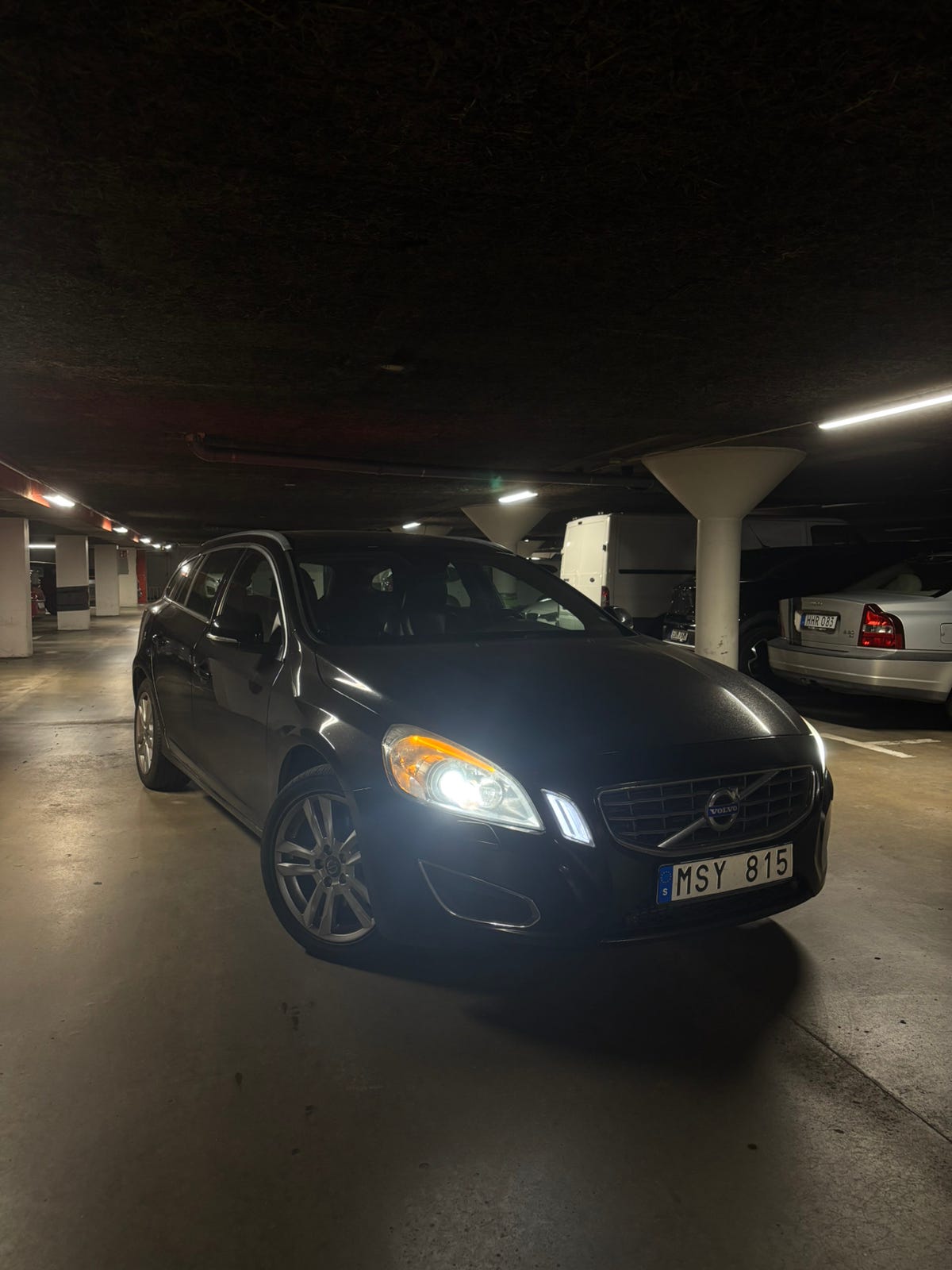 Volvo V60 2012 – bild 1 av 8