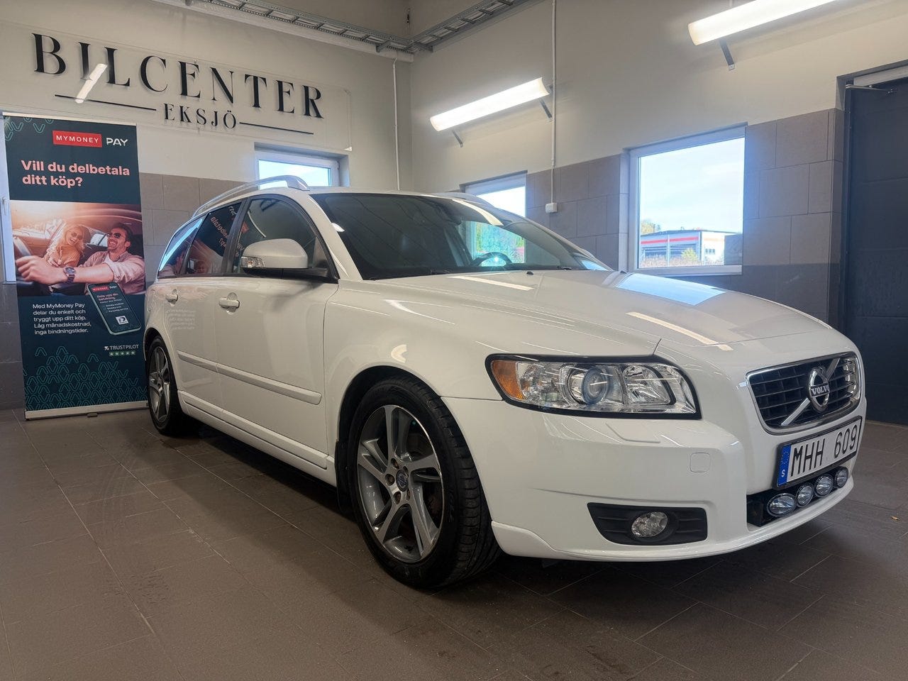 Volvo V50 2012 – bild 1 av 13