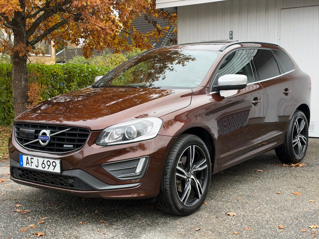 Volvo XC60 2015 – bild 1 av 11